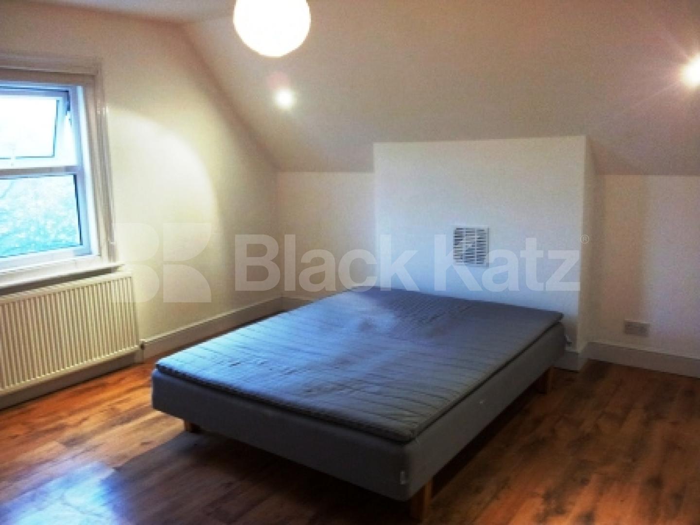 			EXCELLENT FLAT!, 1 Bedroom, 1 bath, 1 reception Flat			 Park Ave, ALEXANDRA PALACE